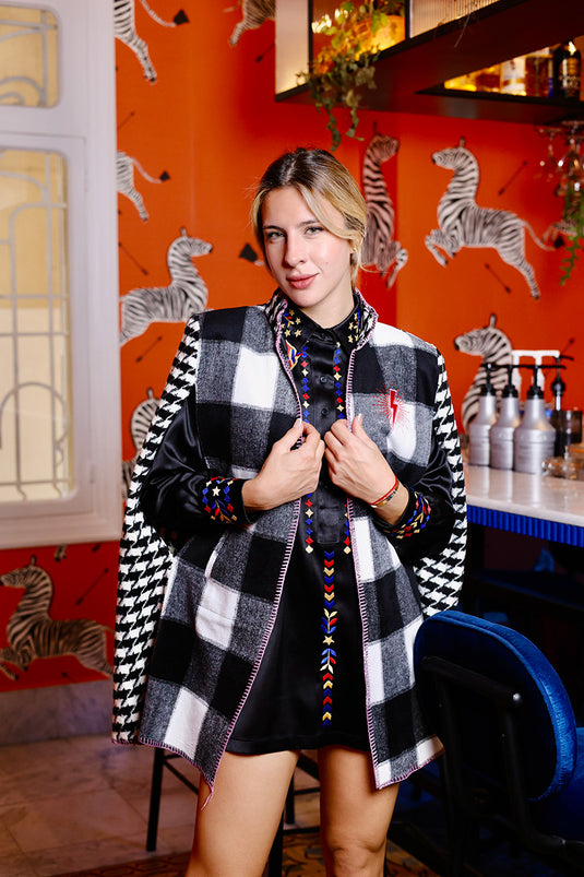 Electric Dreams Cape (houndstooth)