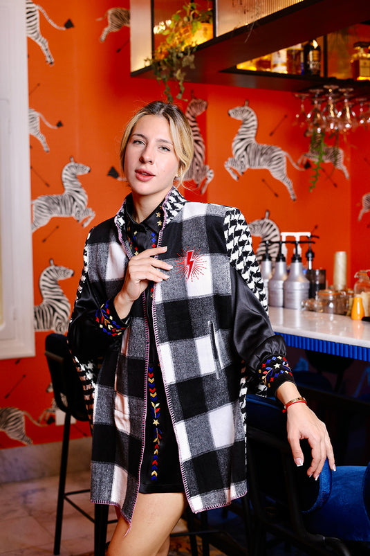 Electric Dreams Cape (houndstooth)